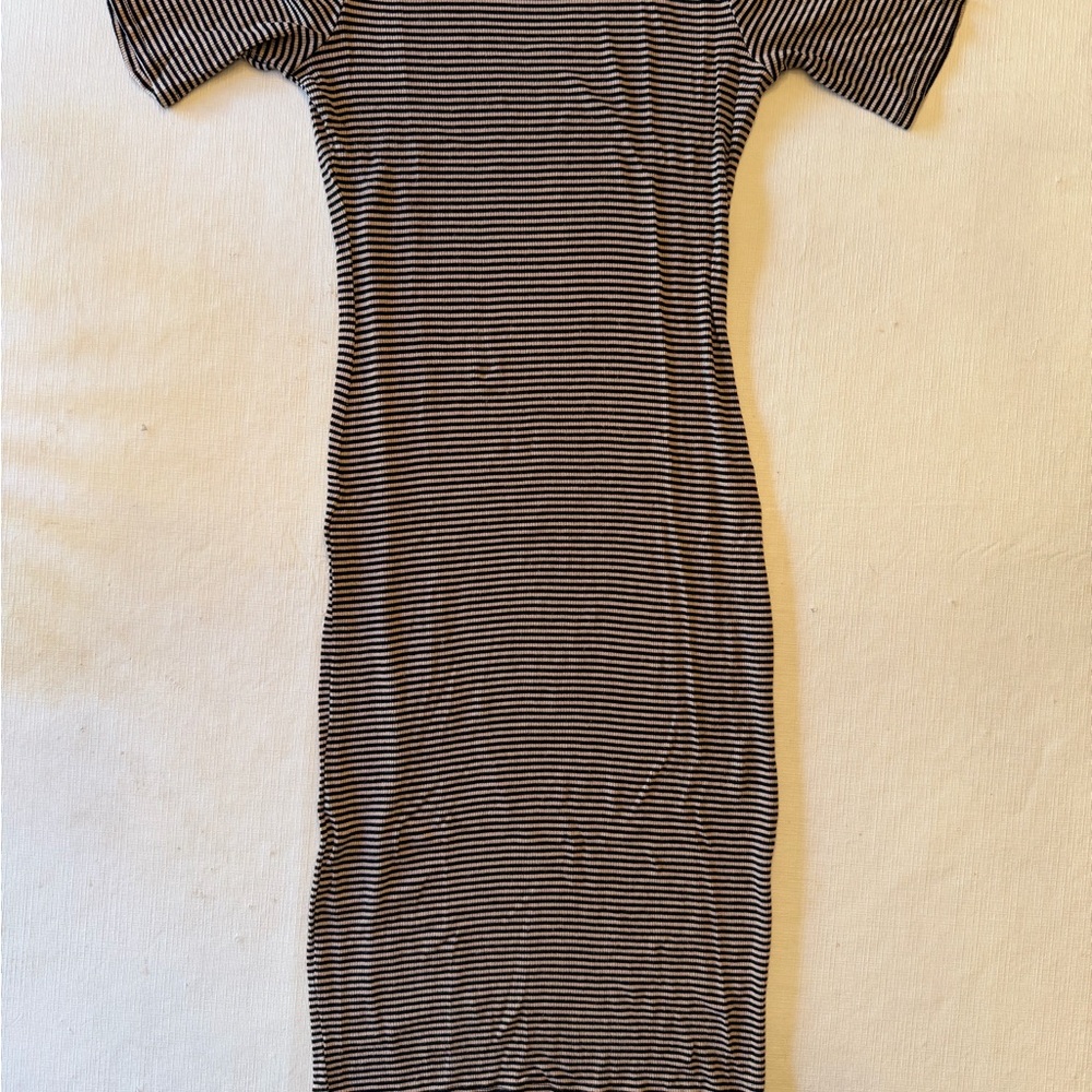 Forever 21 Black and White Striped Midi Dress